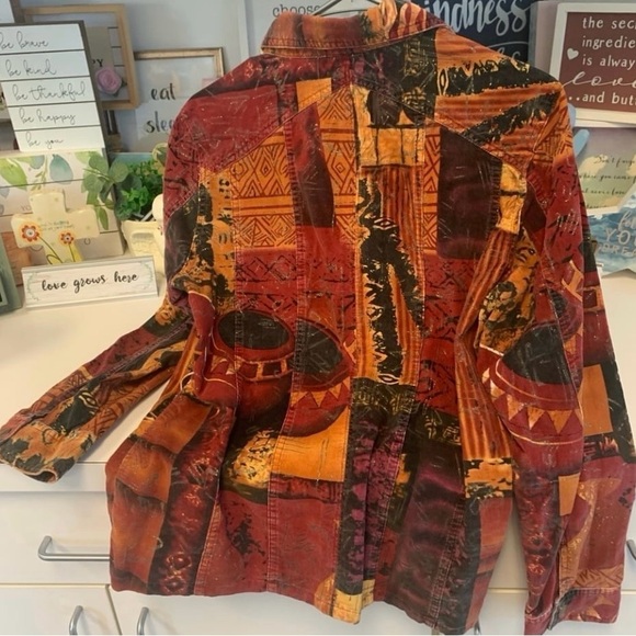 Chico's Abstract Graffiti - Picture 9 of 12